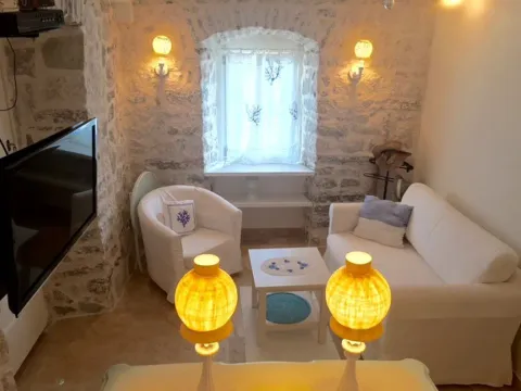 Sale, house, 165m², Perast, Kotor - image 3