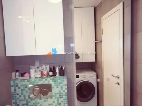 Izdavanje, trosoban stan, 76m², Lion, Zvezdara Sve Podlokacije - image 17