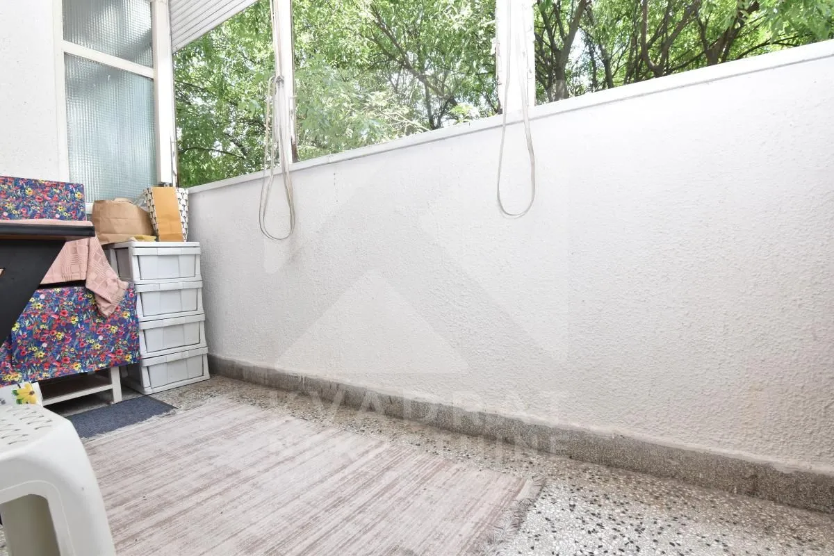 Prodaja, trosoban stan, 81m², Autobuska stanica, Podgorica