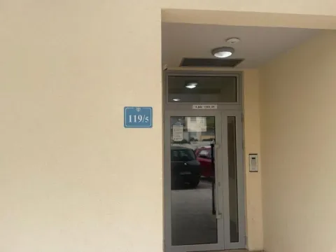 Daily-rent, one bedroom apartment, 39m², Pobrežje, Podgorica - image 11