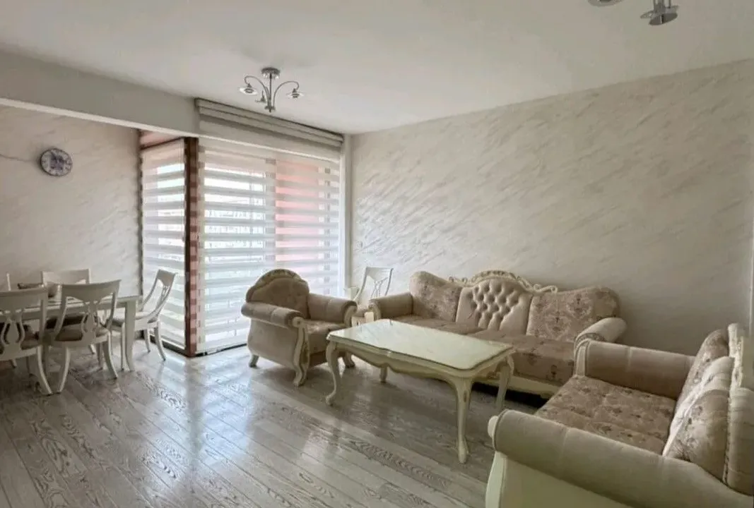 Izdavanje, trosoban stan, 95m², Preko Morače, Podgorica