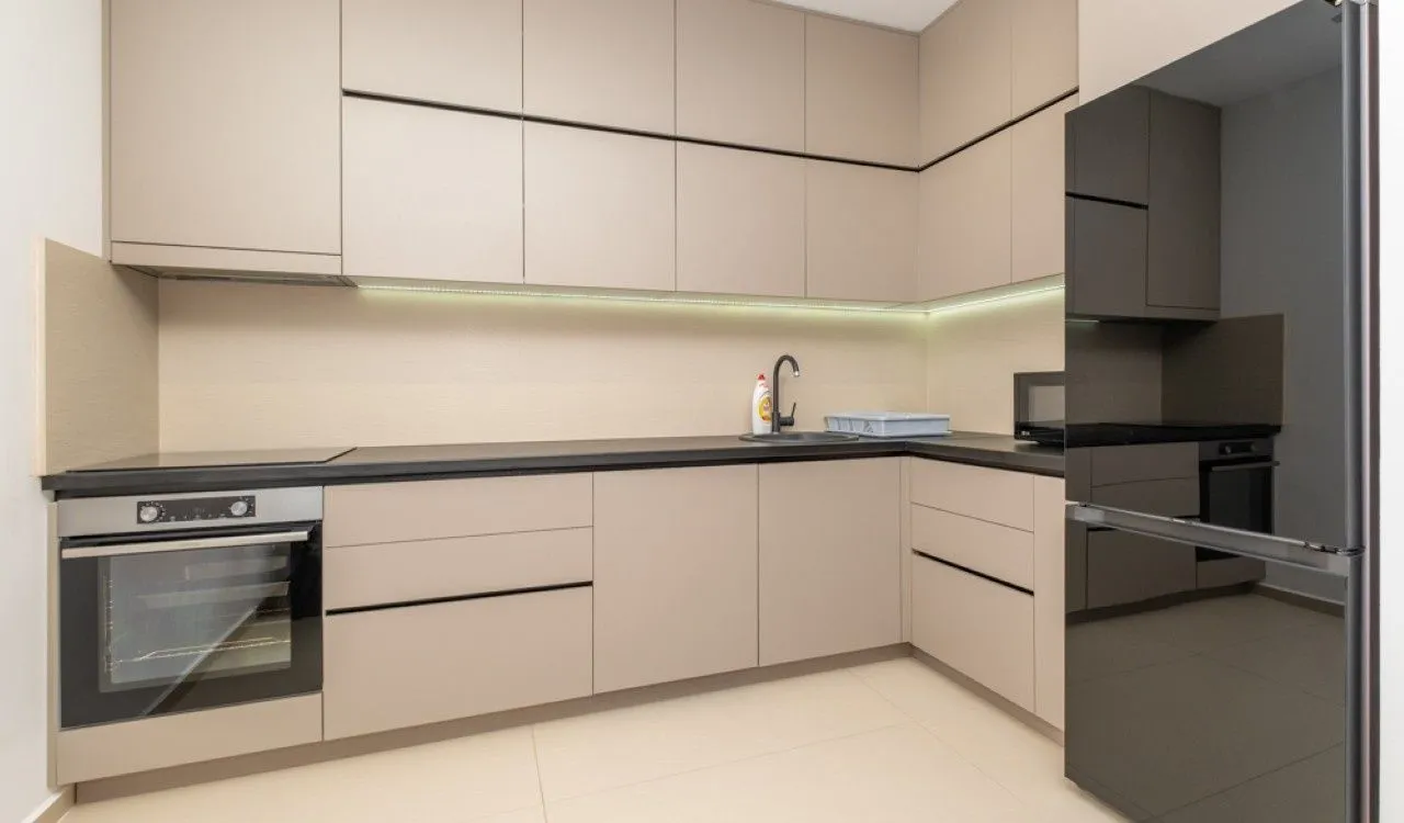 Izdavanje, dvosoban stan, 74m², Podgorica, Crna Gora