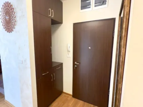 Izdavanje, dvosoban stan, 64m², City Kvart, Podgorica - image 7