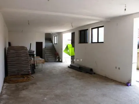 Rent, office space, 750m², Palilula, Niš - image 3