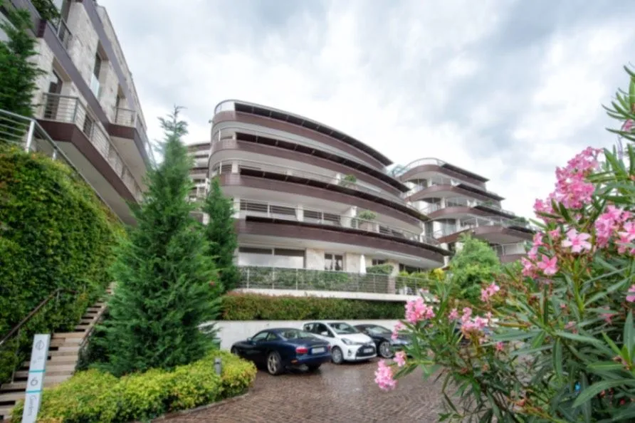 Izdavanje, stan, 178m², Zavala, Budva