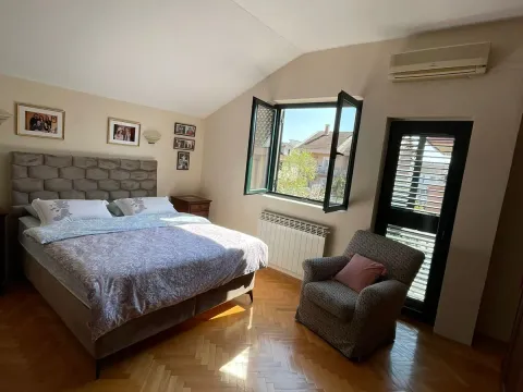 Prodaja, kuća, 293m², Stari Aerodrom, Podgorica - image 21