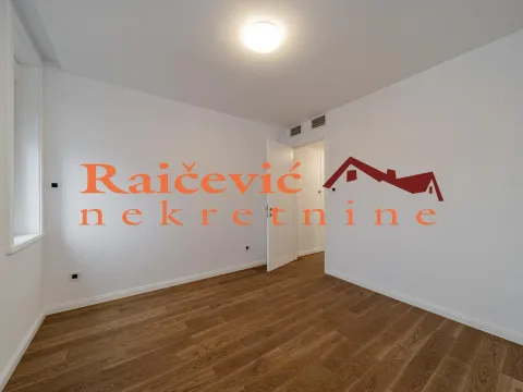 Prodaja, dvosoban stan, 71m², Vračar Sve Podlokacije, Beograd - image 19