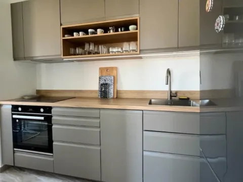 Rent, three bedroom apartment, 81m², Pod Kuk, Tivat - image 3