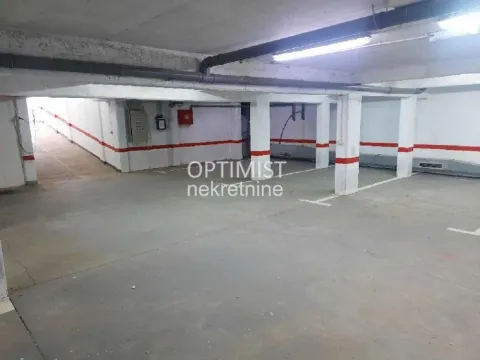 Sale, parking/garage, 170m², Kumodraž 1, Kumodraž Sve Podlokacije - image 4
