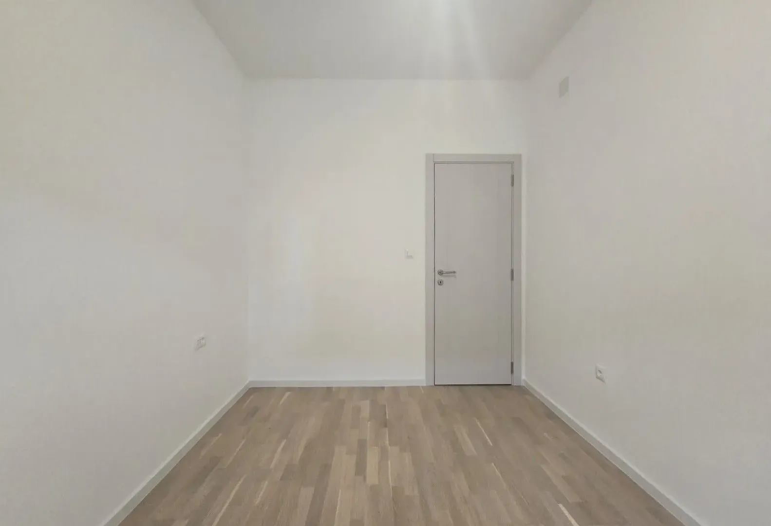 Prodaja, dvosoban stan, 64m², Tološi, Podgorica