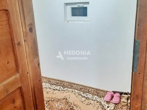 Prodaja, kuća, 74m², Nova Varoš, Srbija - image 9