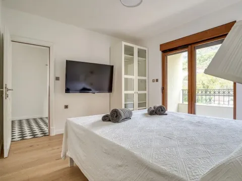 Sale, two bedroom apartment, 89m², Lazi, Budva - image 11