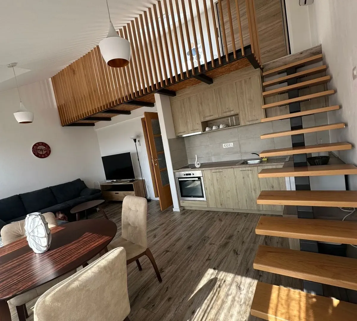 Rent, one bedroom apartment, 40m², Centar, Tivat