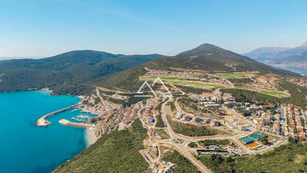 Sale, one bedroom apartment, 65m², Luštica Bay, Tivat