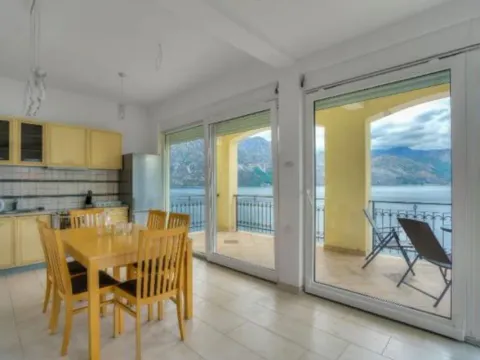 Prodaja, kuća, 358m², Kostanjica, Kotor - image 4