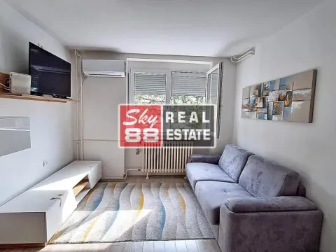 Prodaja, trosoban stan, 58m², Bulbulder, Zvezdara Sve Podlokacije - image 1