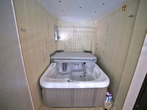 Sale, house, 300m², Podkošljun, Budva - image 15