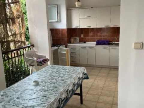 Prodaja, kuća, 200m², Seoce, Budva - image 11