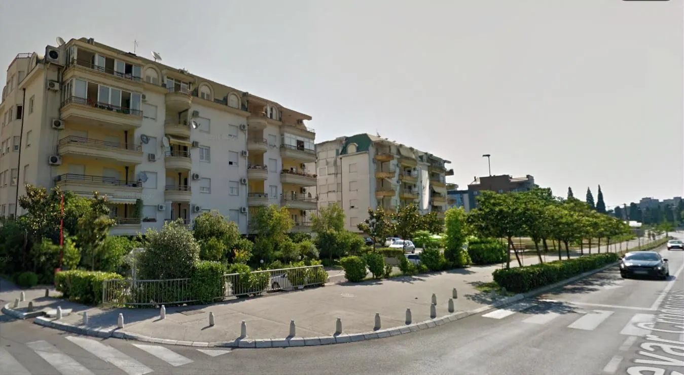 Prodaja, dvosoban stan, 77m², Ljubović, Podgorica