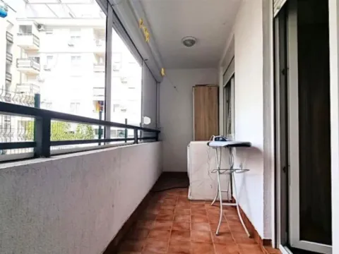 Izdavanje, dvosoban stan, 63m², Blok 9, Podgorica - image 11