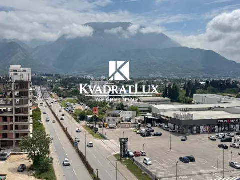 Sale, two bedroom apartment, 71m², Centar, Bar - image 11