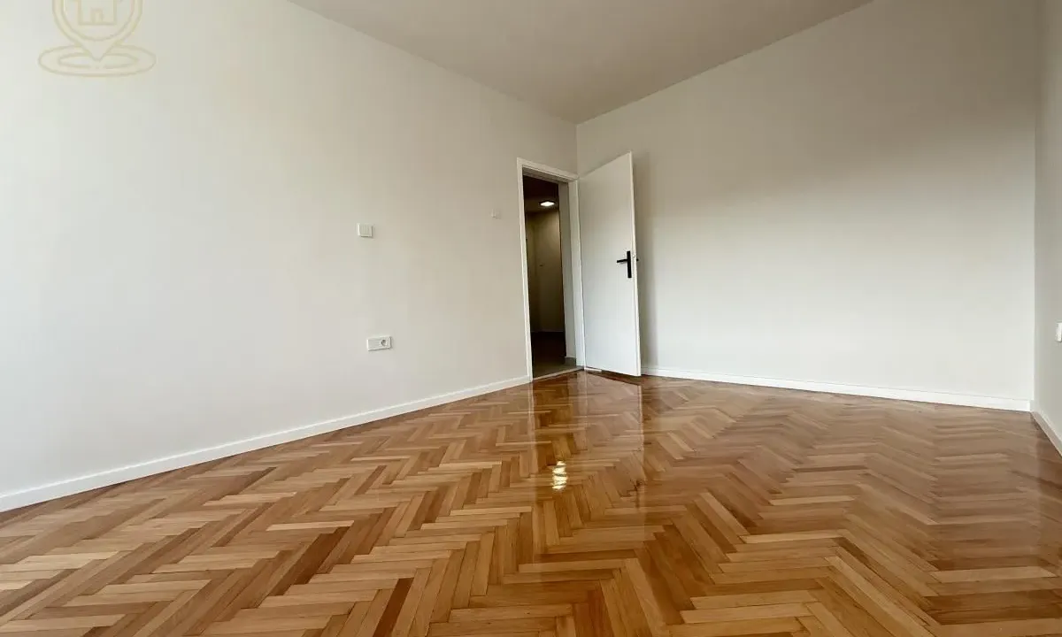 Sale, three bedroom apartment, 92m², Palilula, Niš