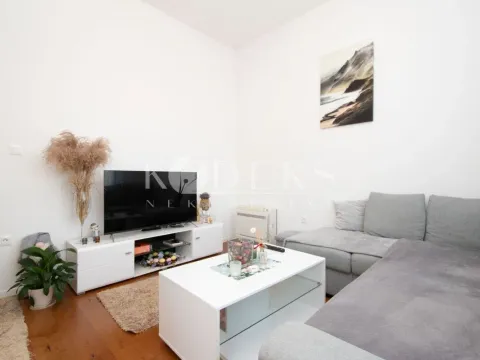 Izdavanje, dvosoban stan, 63m², Gornja Gorica, Podgorica - image 3