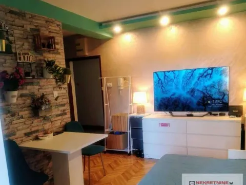 Sale, one bedroom apartment, 35m², Bulevar Oslobodjenja, Novi Sad Sve Podlokacije - image 3