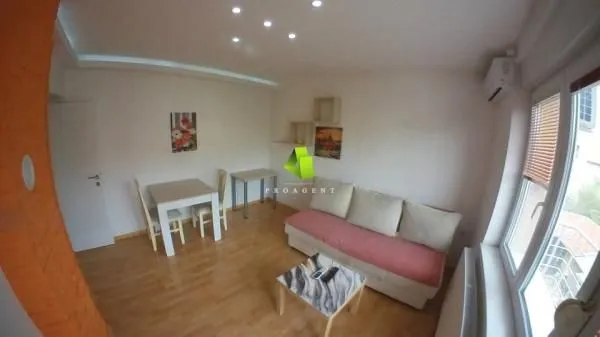 Izdavanje, jednosoban stan, 44m², Pantelej, Niš