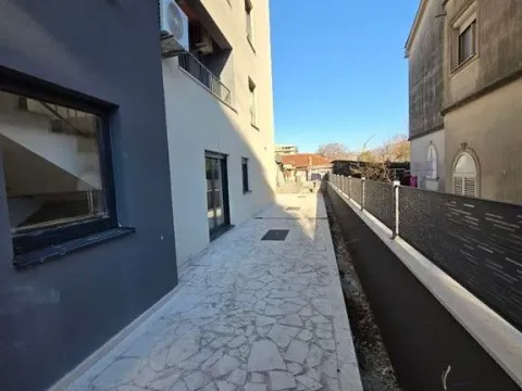 Prodaja, jednosoban stan, 45m², Zagorič, Podgorica - image 2