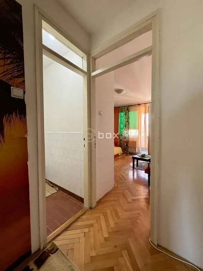 Izdavanje, trosoban stan, 75m², Crveni Pevac, Niš