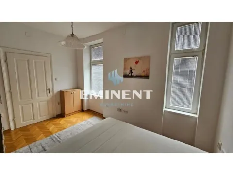 Rent, two bedroom apartment, 43m², Vračar Hram, Vračar Sve Podlokacije - image 9