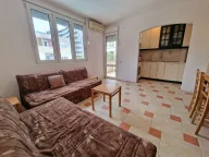 Izdavanje, jednosoban stan, 40m², Budva, Crna Gora - image 1