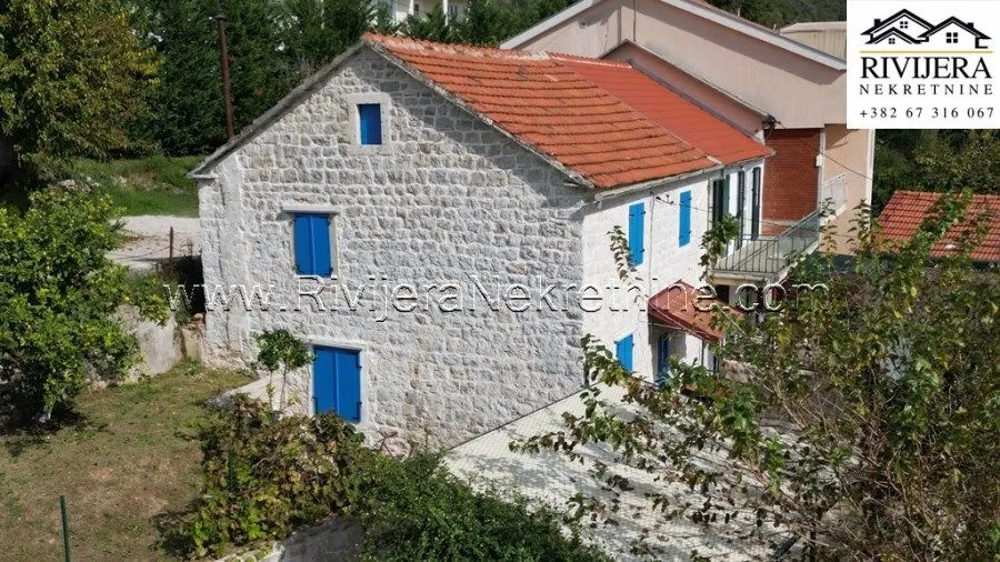 Prodaja, kuća, 106m², Đenovići, Herceg Novi