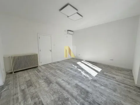 Izdavanje, poslovni prostor, 104m², Spens, Novi Sad Sve Podlokacije - image 3