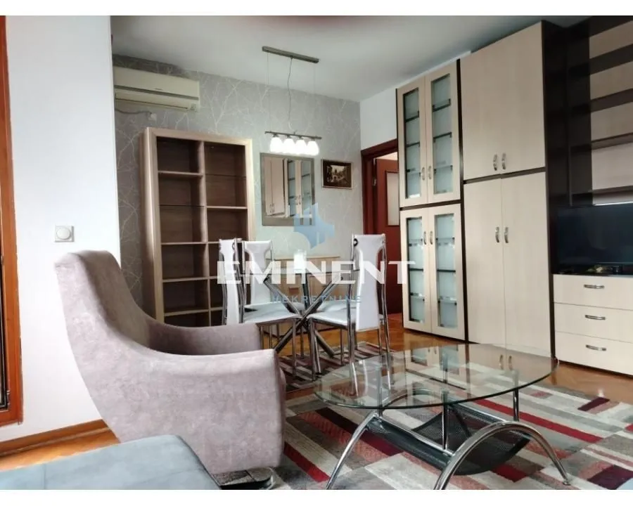 Izdavanje, stan, 40m², Voždovac Sve Podlokacije, Beograd