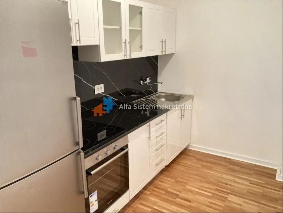Izdavanje, dvosoban stan, 90m², Lekino Brdo, Voždovac Sve Podlokacije