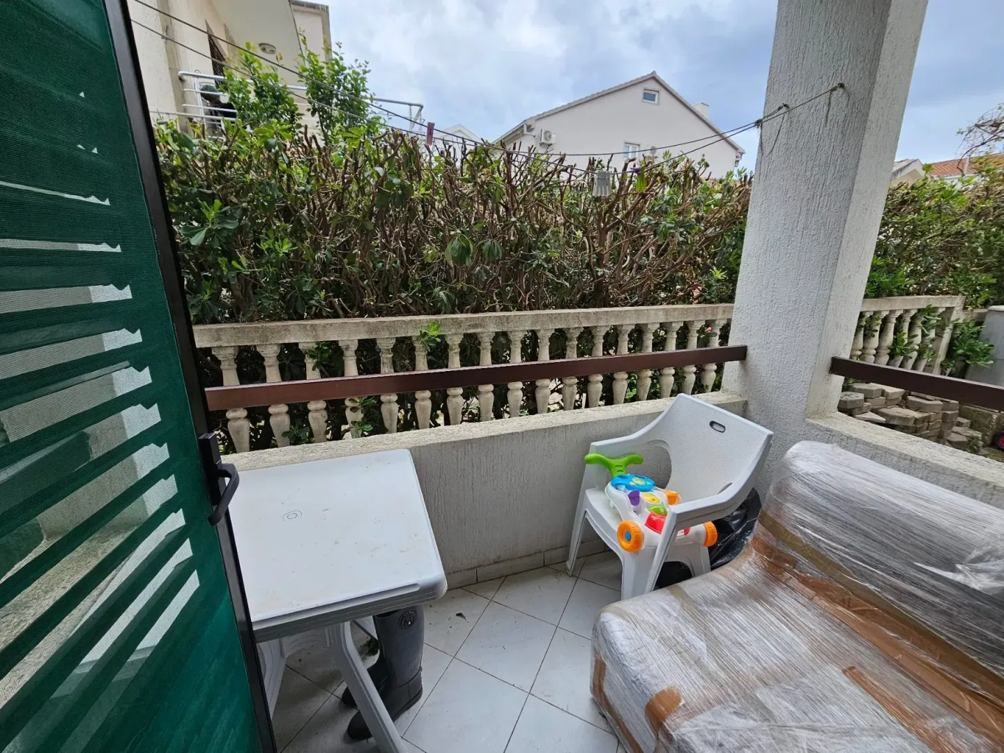 Izdavanje, dvosoban stan, 57m², Budva, Crna Gora
