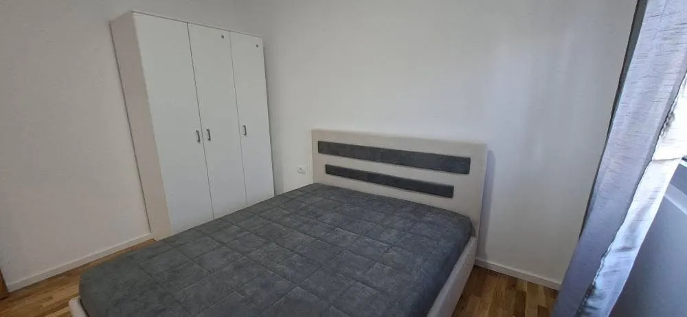 Izdavanje, jednosoban stan, 40m², Centar, Ulcinj