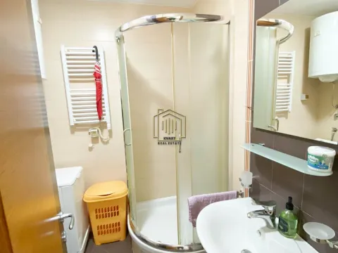 Izdavanje, dvosoban stan, 65m², Stari Aerodrom, Podgorica - image 9