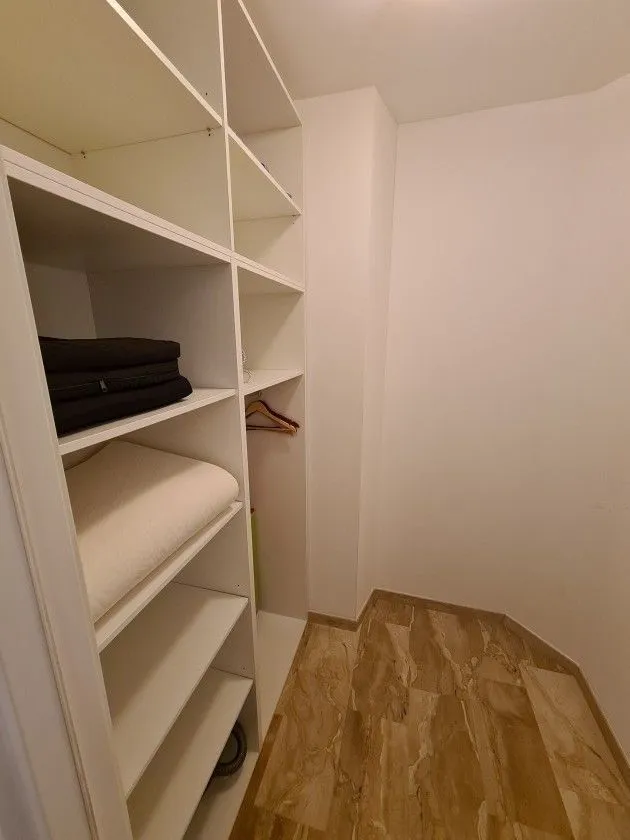Rent, one bedroom apartment, 77m², Budva, Crna Gora