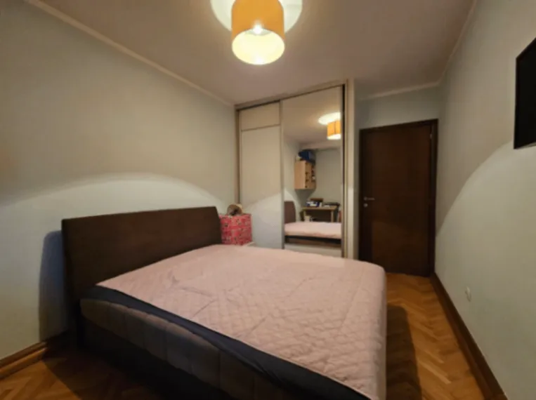 Prodaja, trosoban stan, 94m², Centar, Podgorica