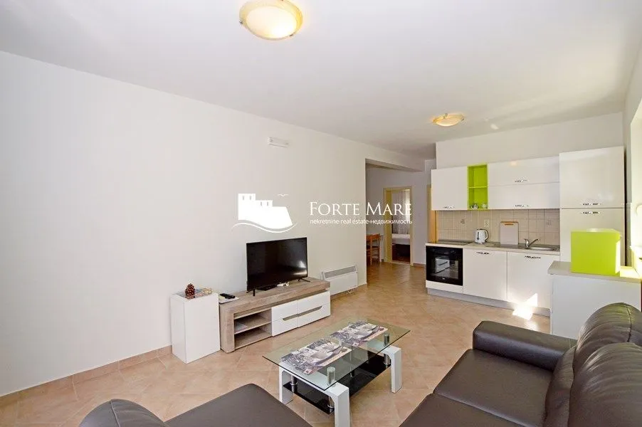 Prodaja, dvosoban stan, 52m², Đenovići, Herceg Novi