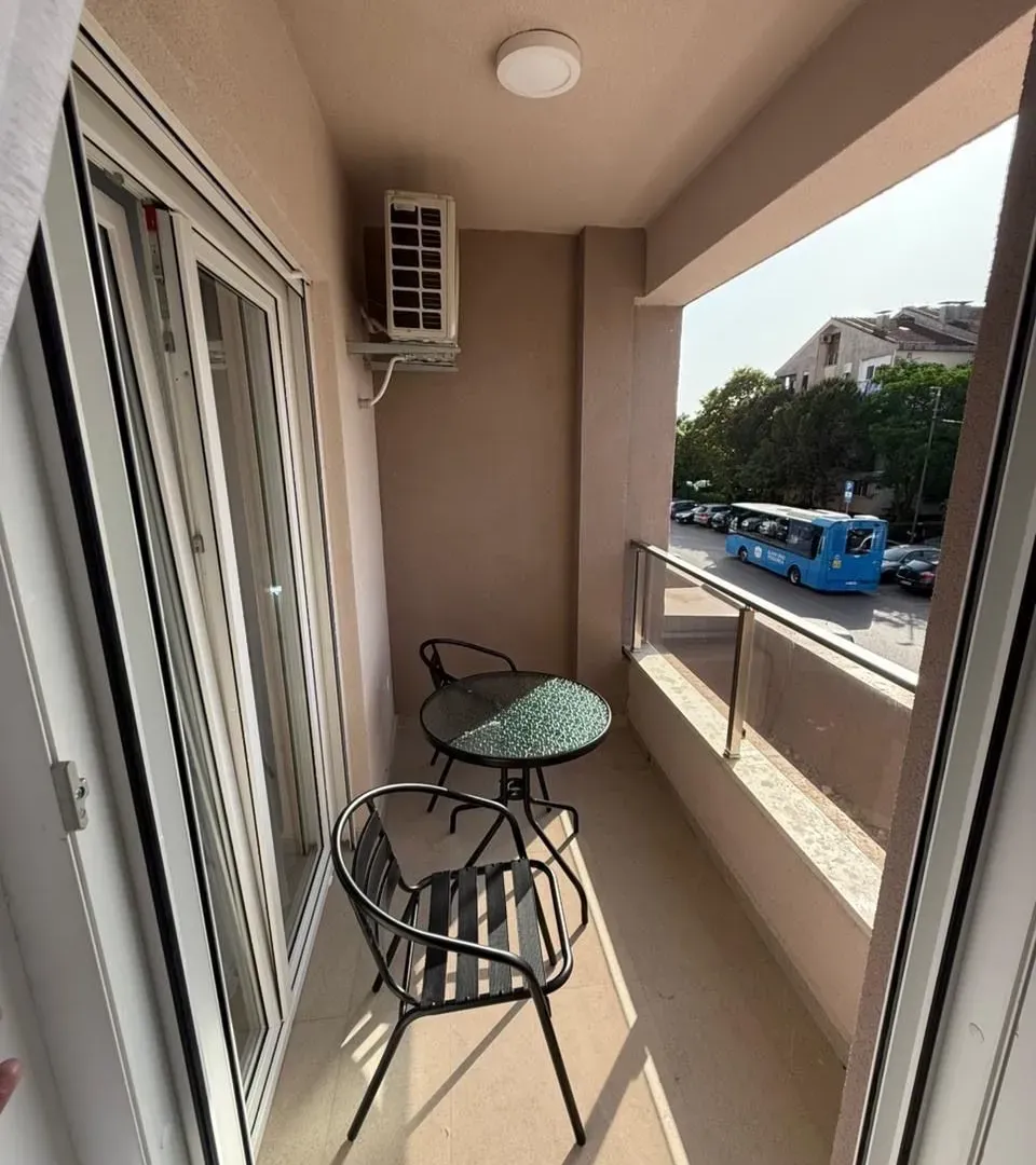 Rent, one bedroom apartment, 47m², Stari Aerodrom, Podgorica