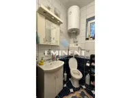 Izdavanje, četvorosoban stan, 140m², Zemun Sve Podlokacije, Beograd - image 16