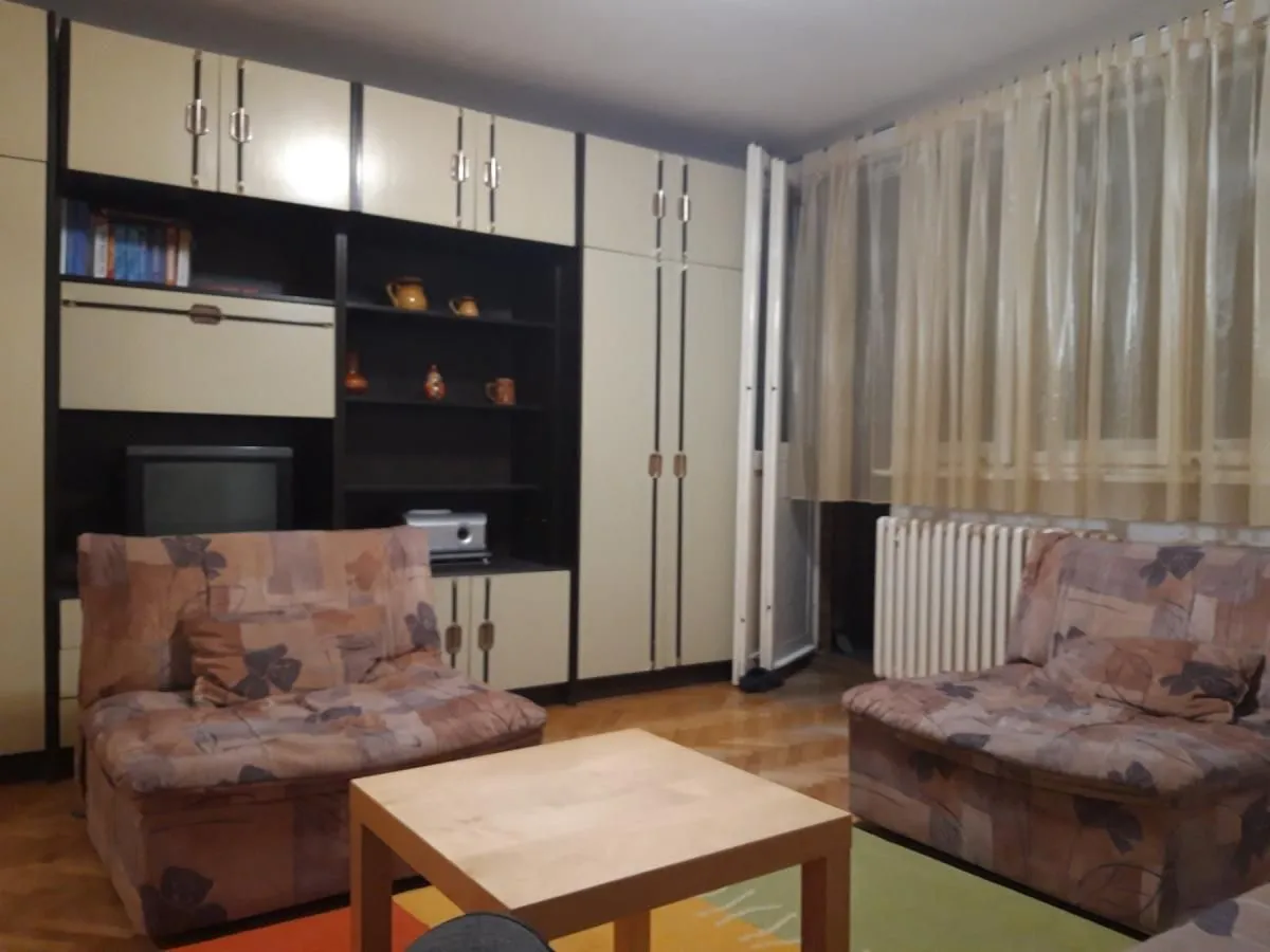 Rent, one bedroom apartment, 38m², Bulevar, Niš