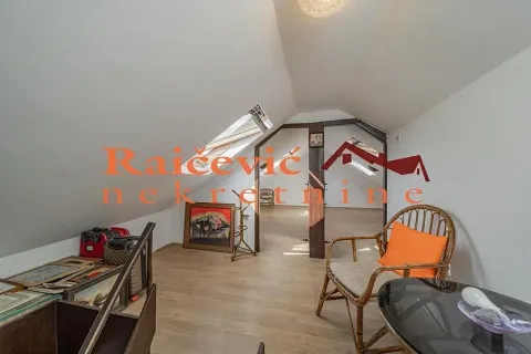 Prodaja, trosoban stan, 96m², Centar, Kragujevac - image 16