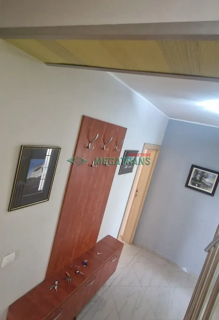 Rent, house, 220m², Petrovaradin, Novi Sad