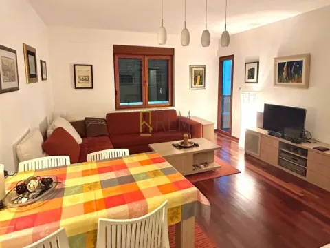 Prodaja, jednosoban stan, 48m², Žabljak, Crna Gora - image 2