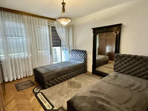Rent, two bedroom apartment, 64m², Vračar Sve Podlokacije, Beograd - image 14